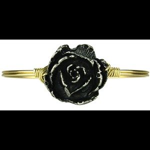 🌸Luca + Danni Rose Bracelet🌸